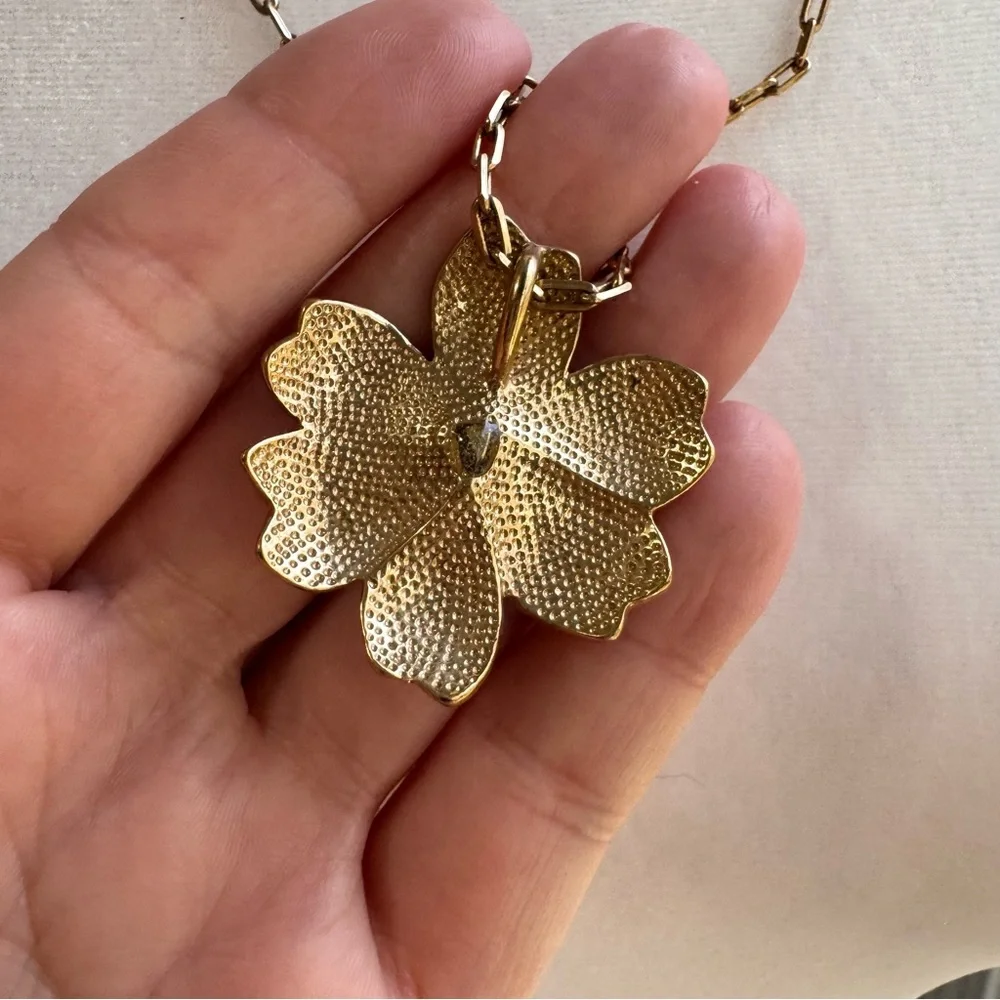 J.Crew Coral Pink Enamel Flower Pendant Necklace Gold Tone 26” - Picture 6 of 12